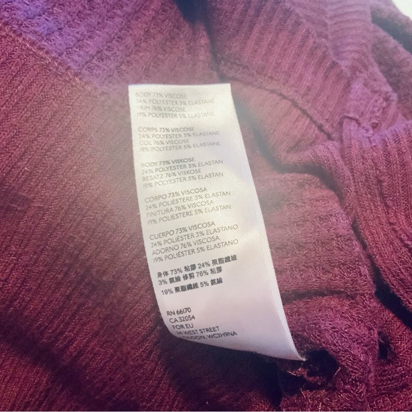 We The Free…Fits like L/ XLBurgundy tag size: M but is very oversized.P2P: 29 - Picture 10 of 11